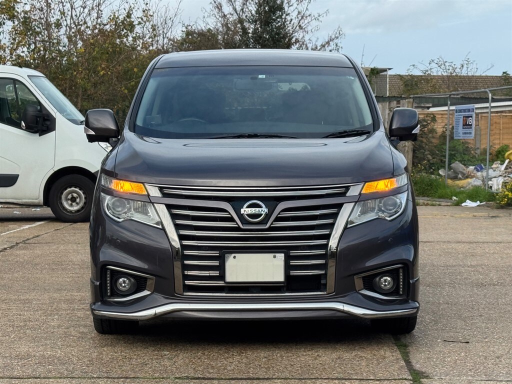 Used Nissan Elgrand 2018 for sale - 76532403: Photo 70