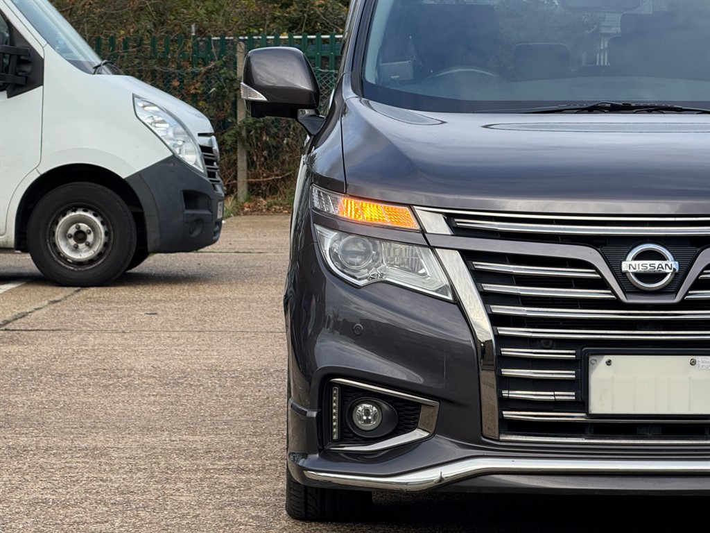 Used Nissan Elgrand 2018 for sale - 76532403: Photo 71