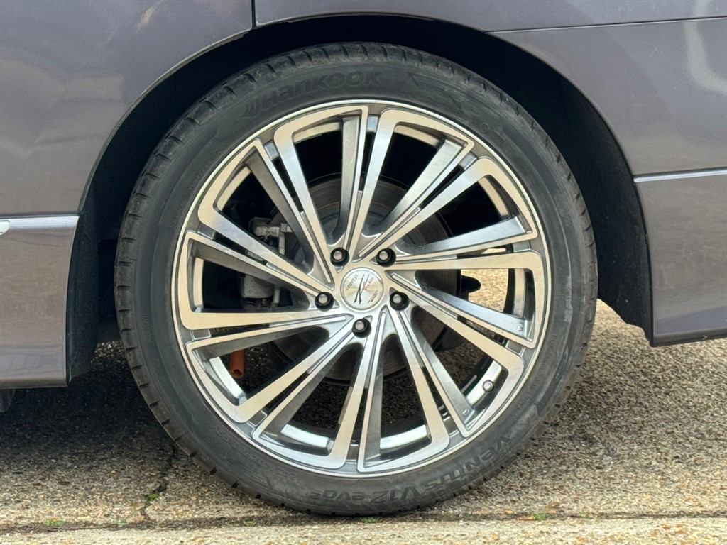 Used Nissan Elgrand 2018 for sale - 76532403: Photo 74