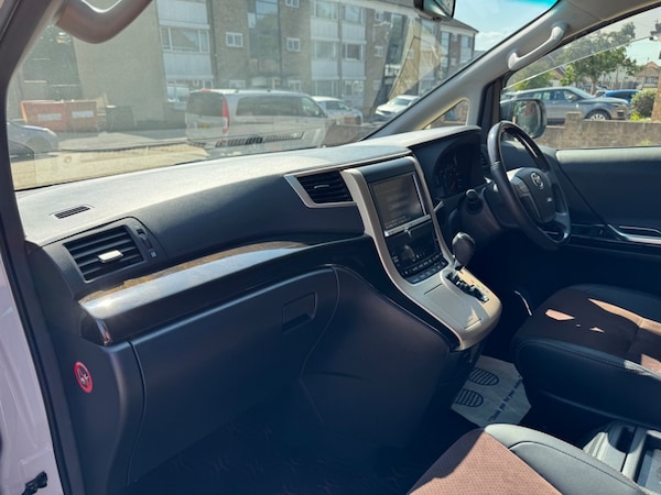 Used Toyota Alphard 2013 for sale - 75570281: Photo 17