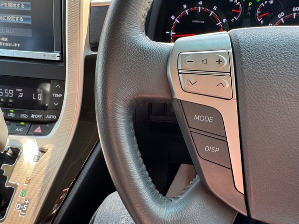 Used Toyota Alphard 2013 for sale - 75570281: Photo 31