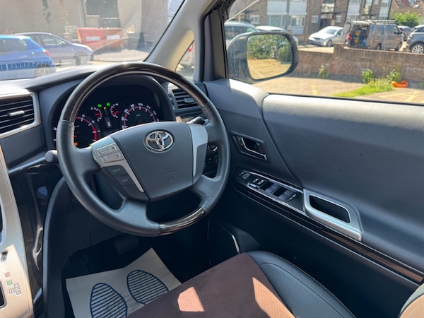 Used Toyota Alphard 2013 for sale - 75570281: Photo 41