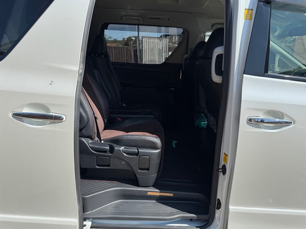 Used Toyota Alphard 2013 for sale - 75570281: Photo 43