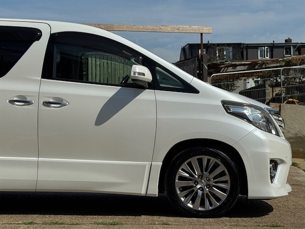 Used Toyota Alphard 2013 for sale - 75570281: Photo 64