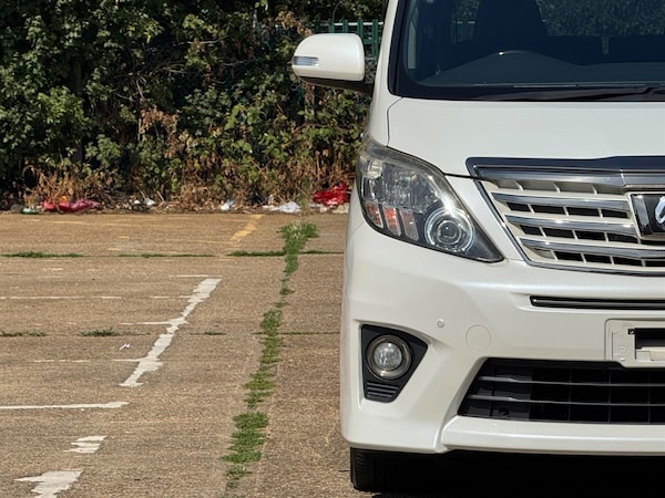 Used Toyota Alphard 2013 for sale - 75570281: Photo 72