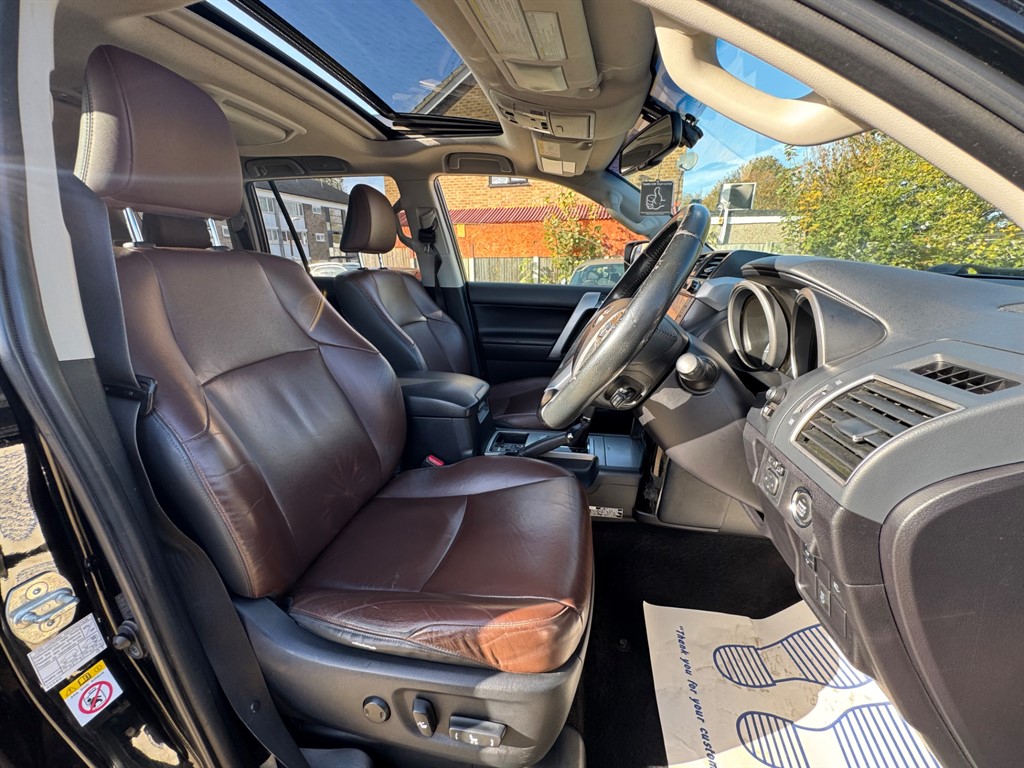 Used Toyota Land Cruiser 2016 for sale - 76393797: Photo 11