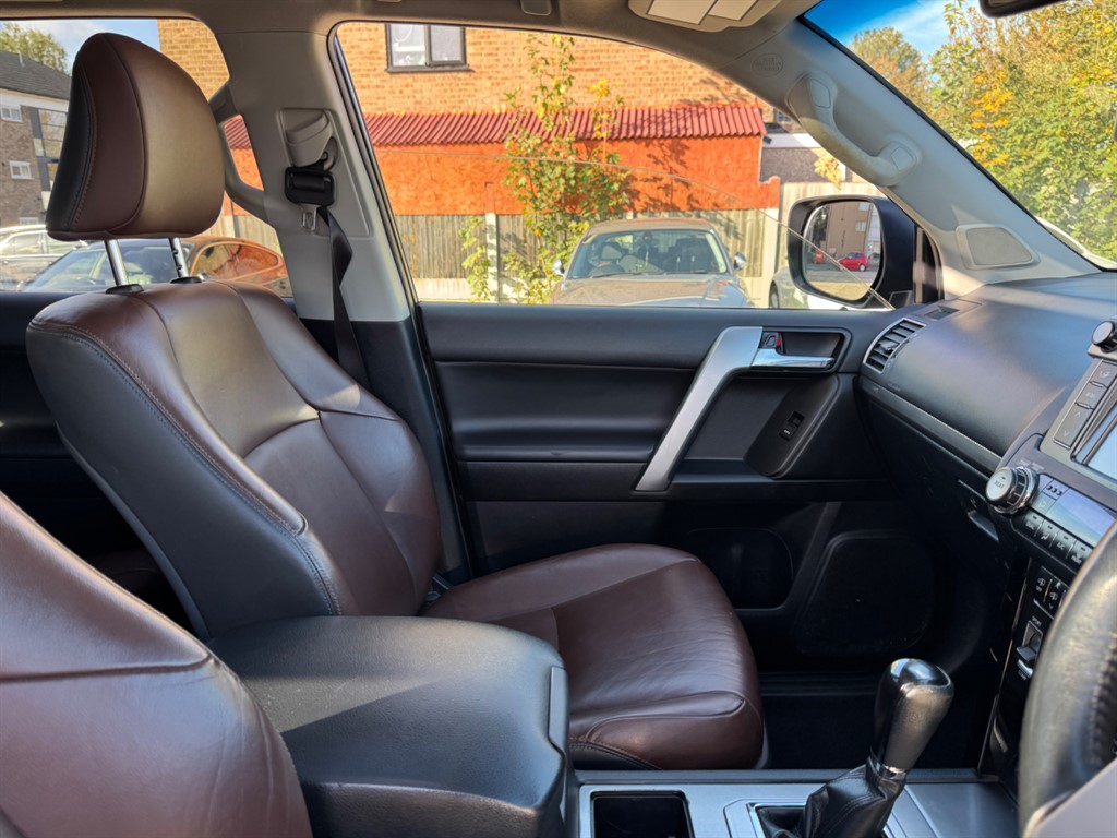 Used Toyota Land Cruiser 2016 for sale - 76393797: Photo 13