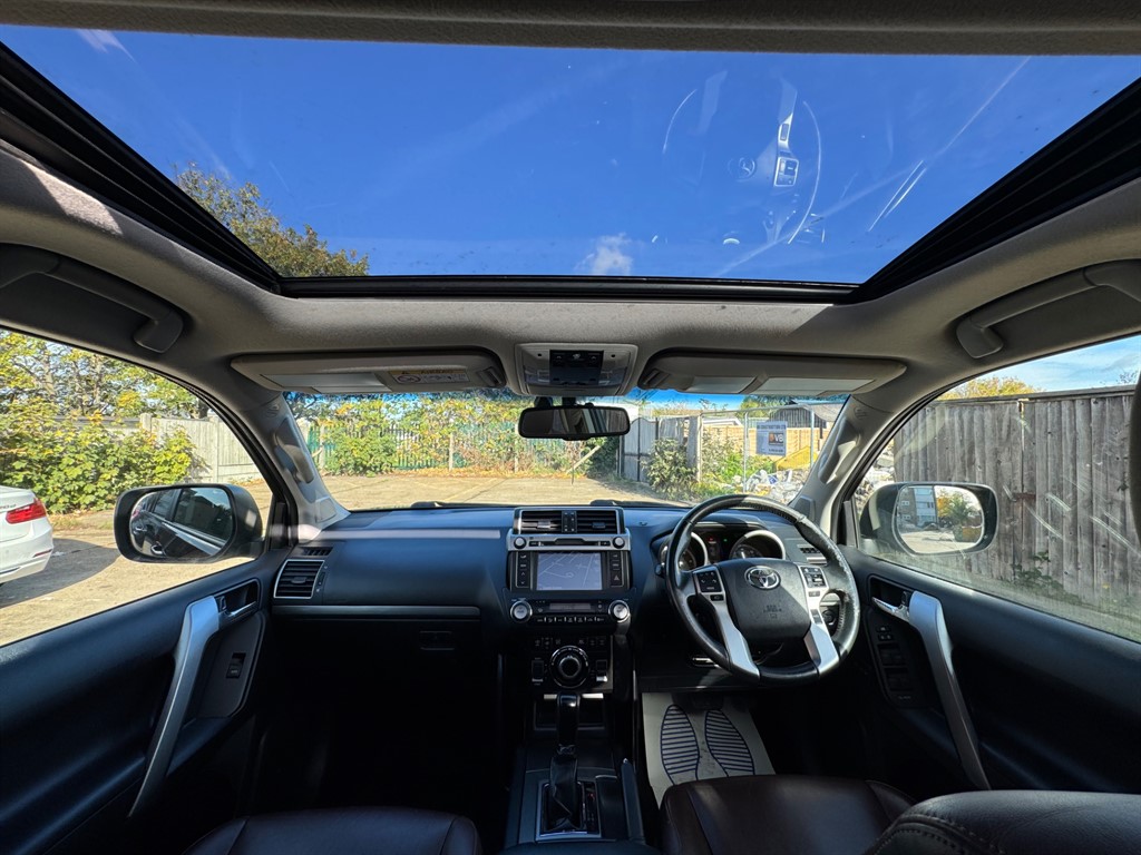 Used Toyota Land Cruiser 2016 for sale - 76393797: Photo 19