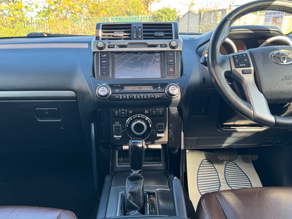 Used Toyota Land Cruiser 2016 for sale - 76393797: Photo 25