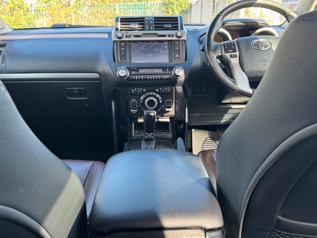 Used Toyota Land Cruiser 2016 for sale - 76393797: Photo 26