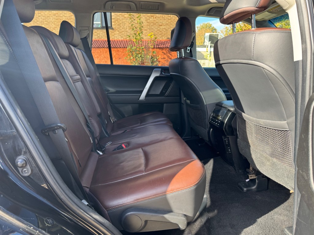 Used Toyota Land Cruiser 2016 for sale - 76393797: Photo 45