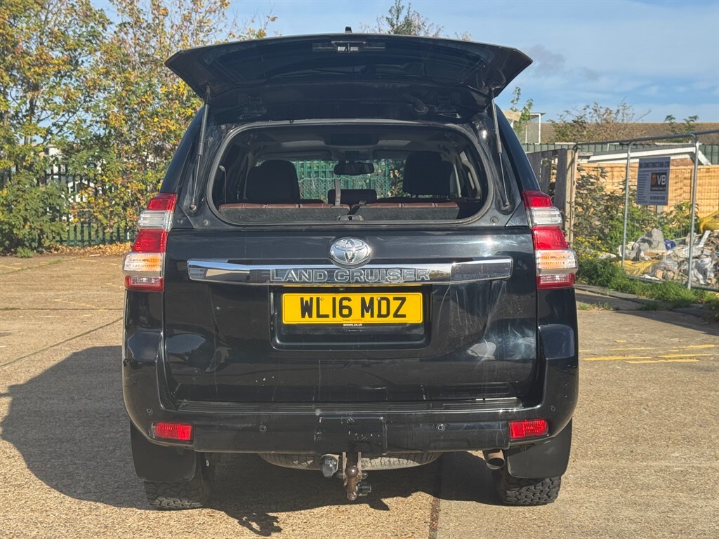 Used Toyota Land Cruiser 2016 for sale - 76393797: Photo 58