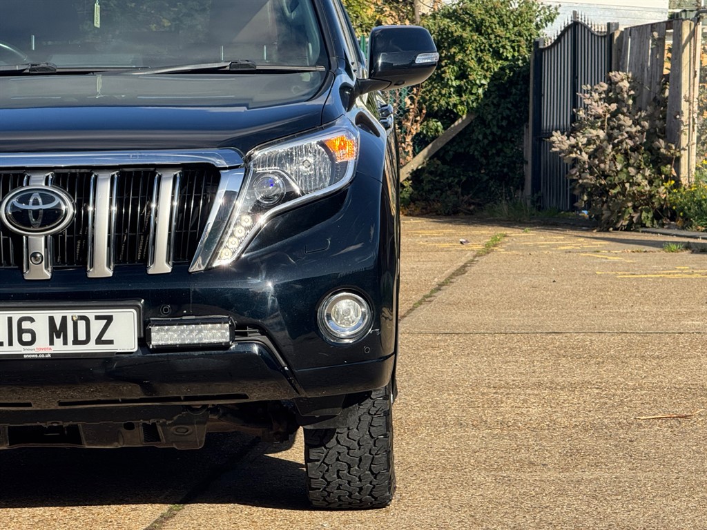 Used Toyota Land Cruiser 2016 for sale - 76393797: Photo 69