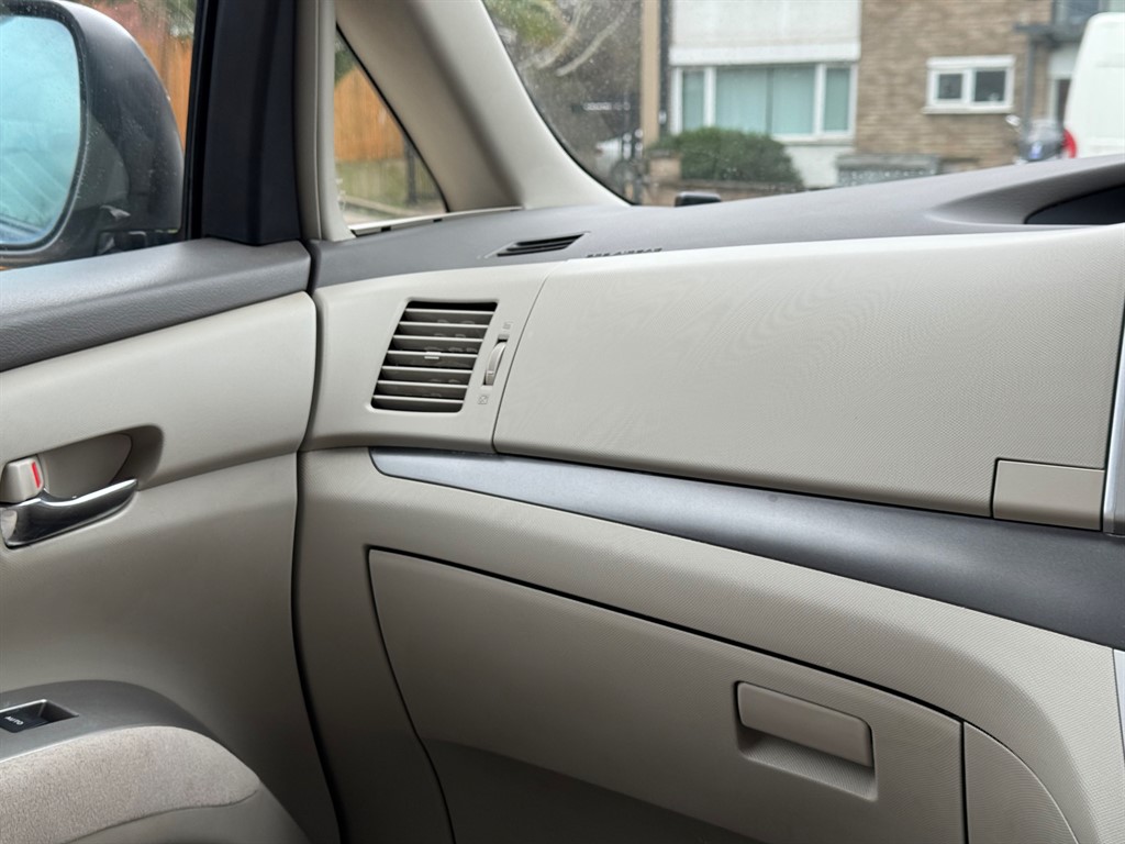 Used Toyota Estima 2016 for sale - 77732834: Photo 20