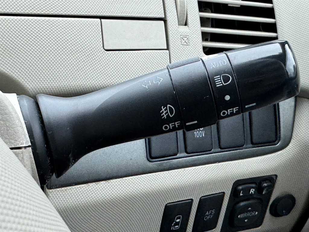 Used Toyota Estima 2016 for sale - 77732834: Photo 31