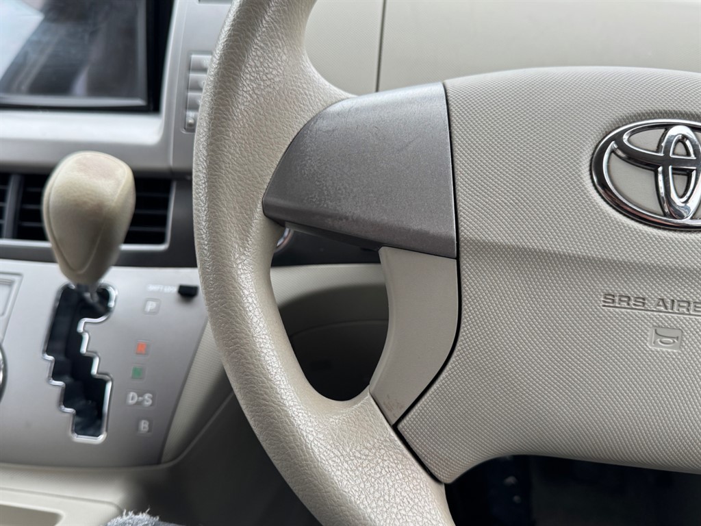 Used Toyota Estima 2016 for sale - 77732834: Photo 32