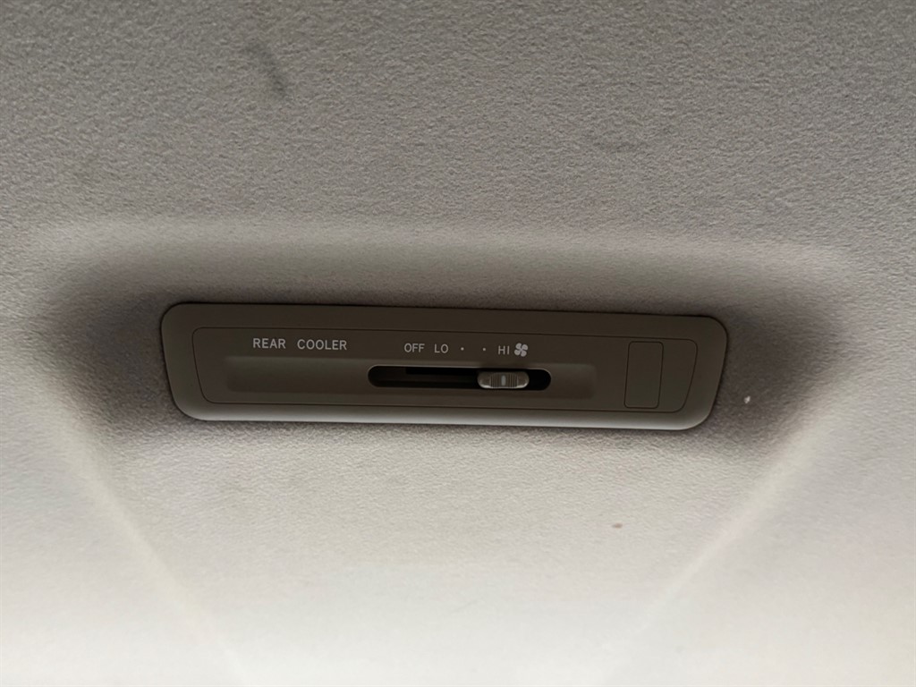 Used Toyota Estima 2016 for sale - 77732834: Photo 38