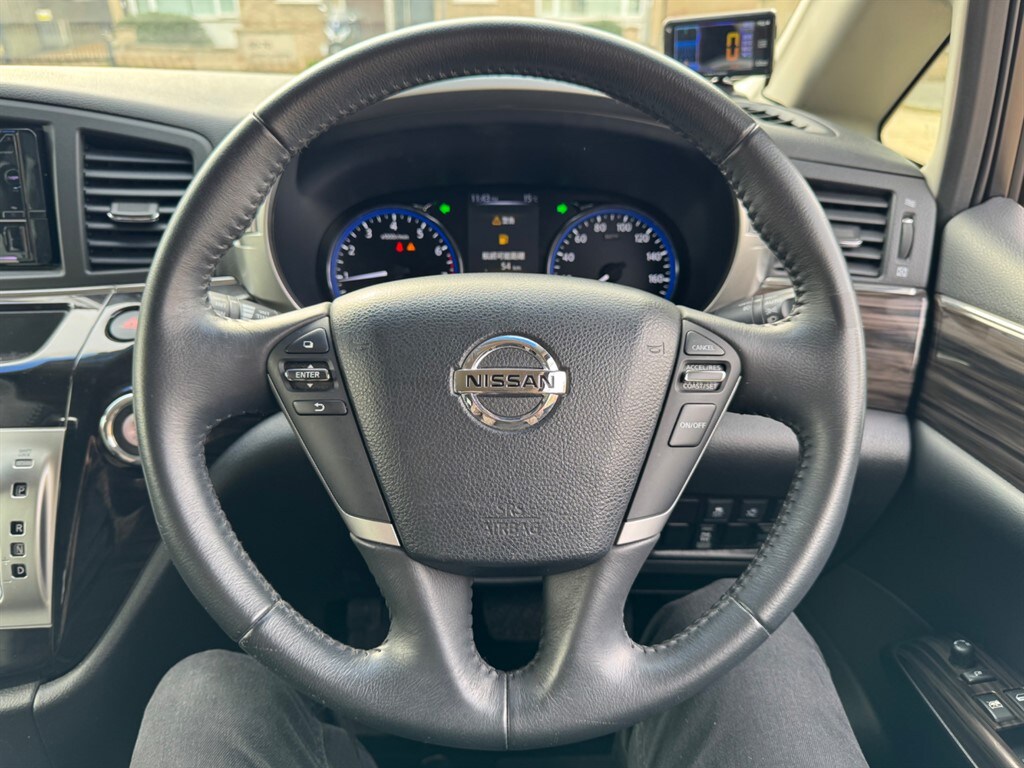 Used Nissan Elgrand 2016 for sale - 76312529: Photo 33