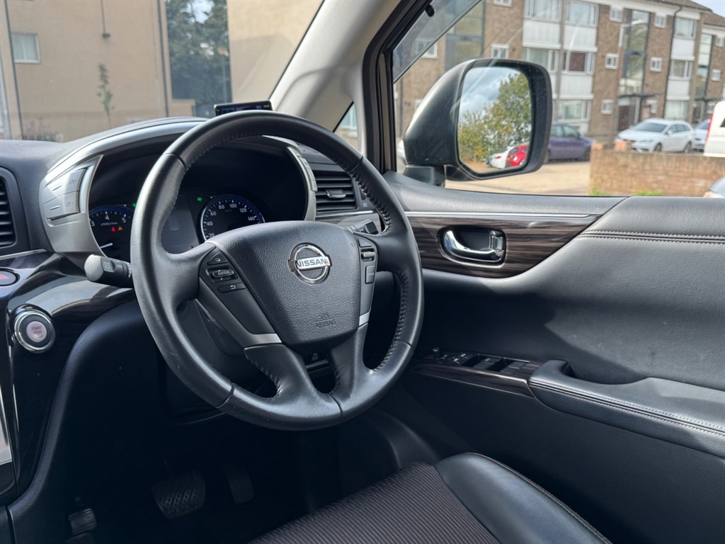 Used Nissan Elgrand 2016 for sale - 76312529: Photo 37