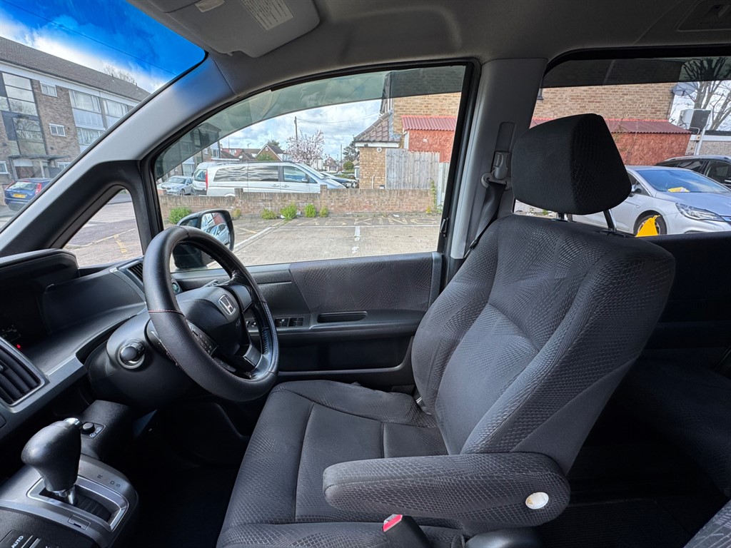 Used Honda Stepwagon 2021 for sale - 78152821: Photo 19