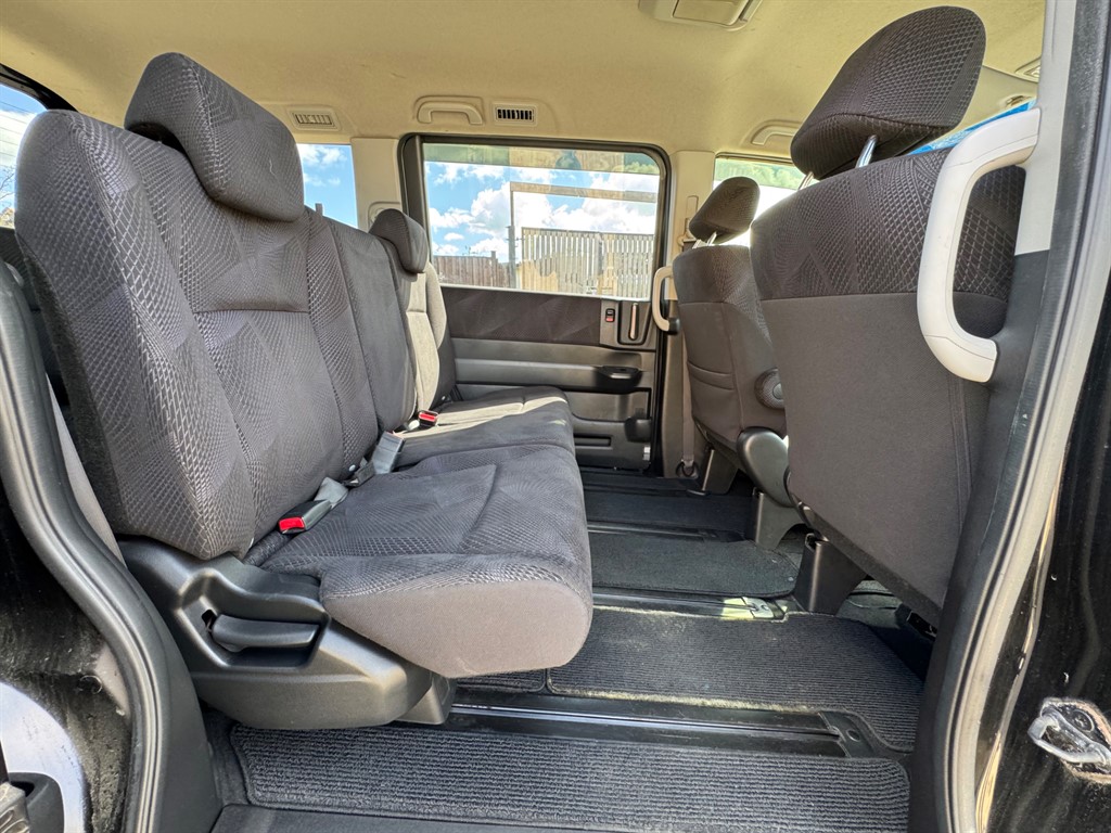 Used Honda Stepwagon 2021 for sale - 78152821: Photo 46