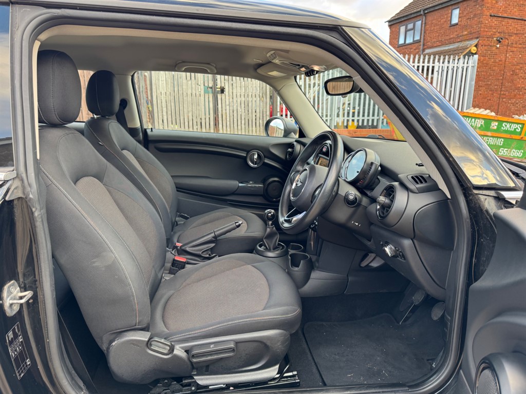 Used MINI Hatch 2015 for sale - 76684517: Photo 10