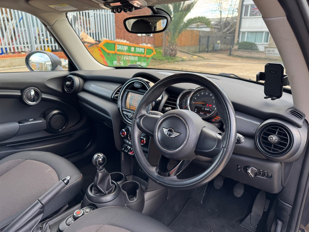 Used MINI Hatch 2015 for sale - 76684517: Photo 12