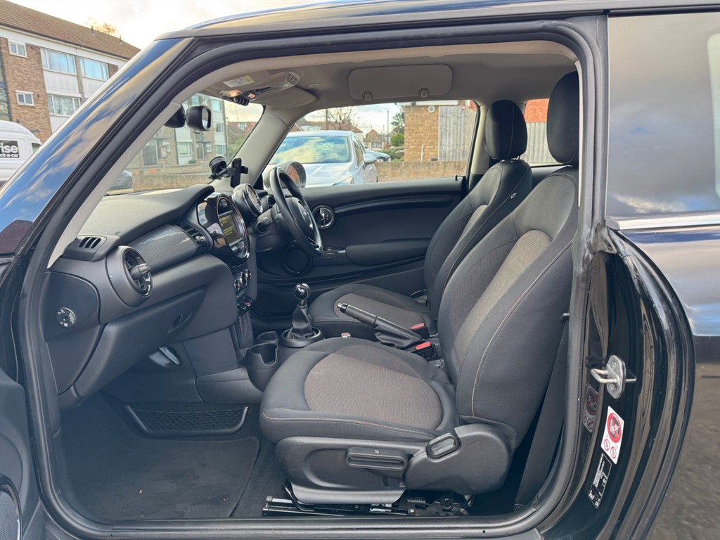 Used MINI Hatch 2015 for sale - 76684517: Photo 15