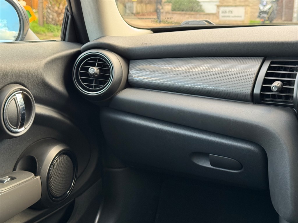 Used MINI Hatch 2015 for sale - 76684517: Photo 20