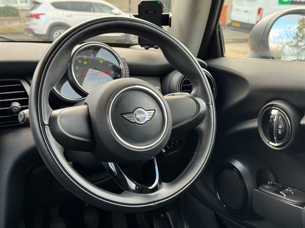 Used MINI Hatch 2015 for sale - 76684517: Photo 31