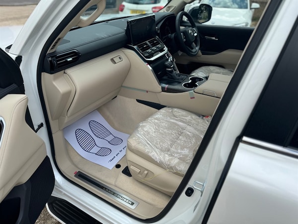 Used Toyota Landcruiser 2024 for sale - 71387869: Photo 13