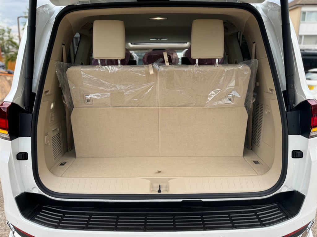 Vehicle 44
