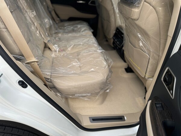 Used Toyota Landcruiser 2024 for sale - 71387869: Photo 46