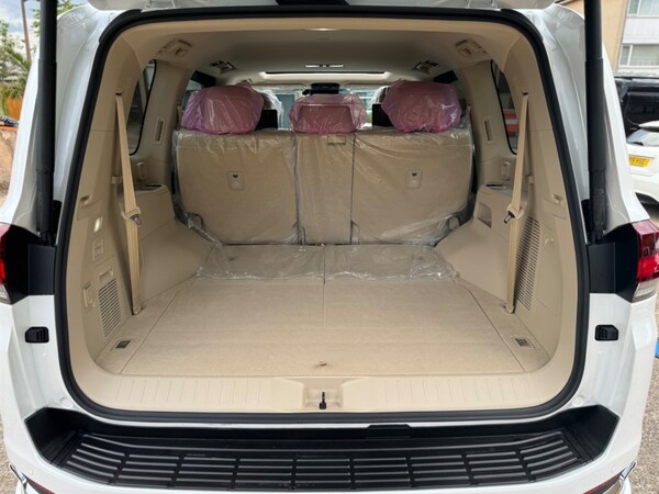 Used Toyota Landcruiser 2024 for sale - 71387869: Photo 50