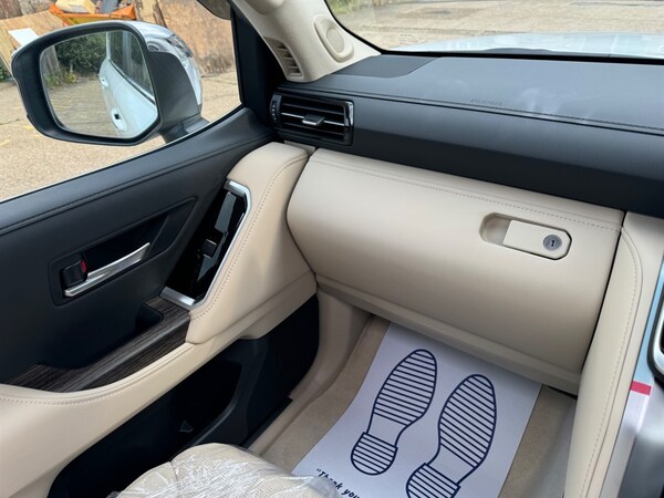 Used Toyota Landcruiser 2024 for sale - 71387869: Photo 77