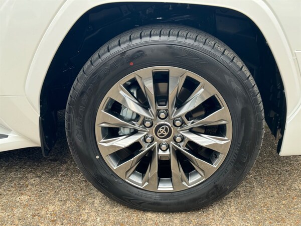 Used Toyota Landcruiser 2024 for sale - 71387869: Photo 90