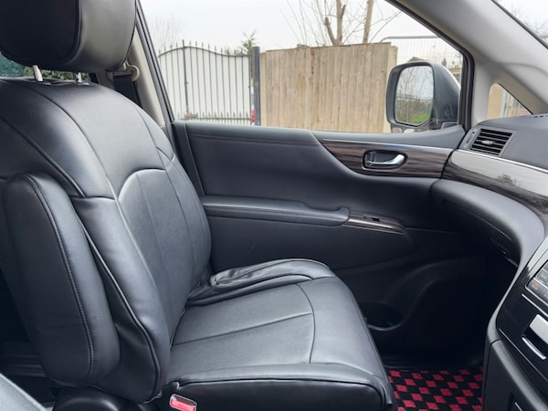 Used Nissan Elgrand 2018 for sale - 75571614: Photo 55