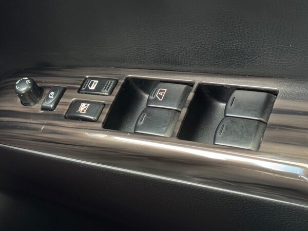 Used Nissan Elgrand 2018 for sale - 75571614: Photo 57