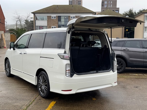Used Nissan Elgrand 2018 for sale - 75571614: Photo 66