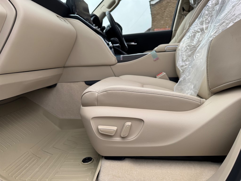 Used Toyota Land Cruiser 2024 for sale - 77708400: Photo 17