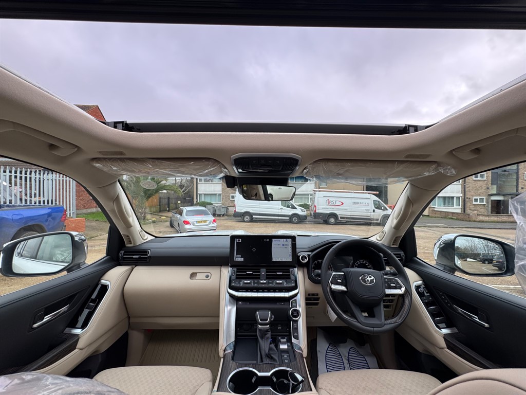 Used Toyota Land Cruiser 2024 for sale - 77708400: Photo 21