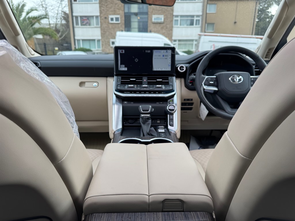 Used Toyota Land Cruiser 2024 for sale - 77708400: Photo 27