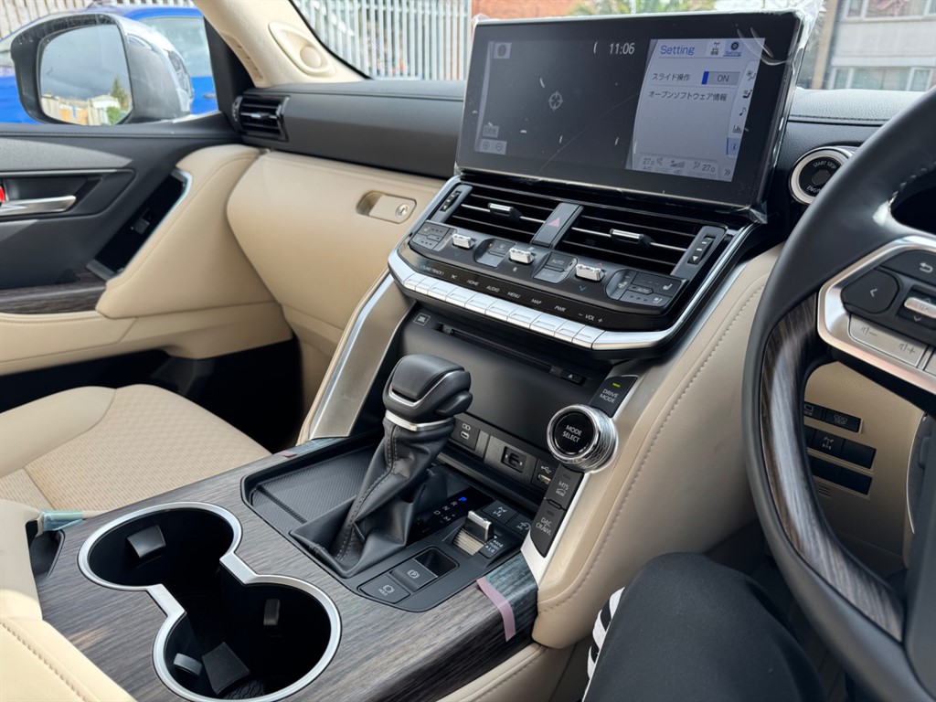 Used Toyota Land Cruiser 2024 for sale - 77708400: Photo 32