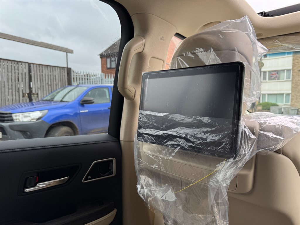 Used Toyota Land Cruiser 2024 for sale - 77708400: Photo 50