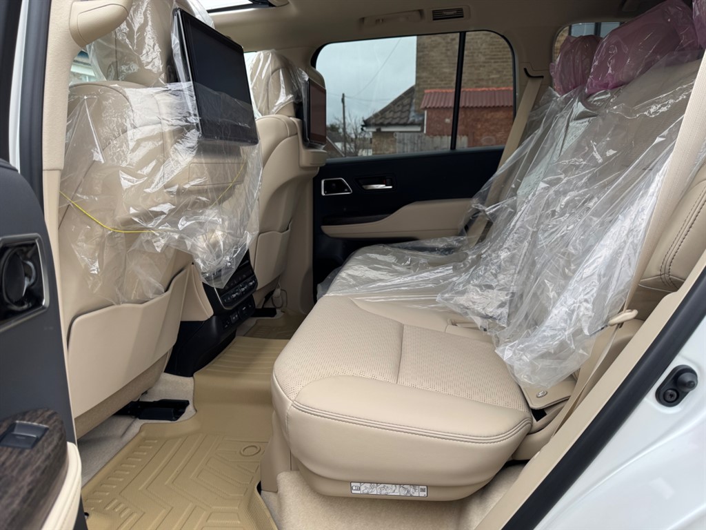 Used Toyota Land Cruiser 2024 for sale - 77708400: Photo 55