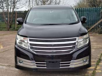 Used Nissan Elgrand 2010 for sale - 67769383: Photo