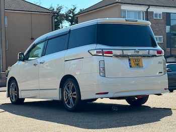 Used Nissan Elgrand 2011 for sale - 79528076: Photo