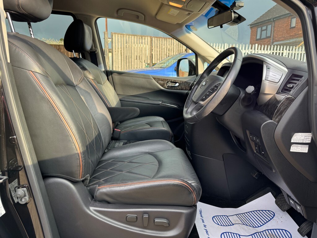 Used Nissan Elgrand 2019 for sale - 77810501: Photo 10