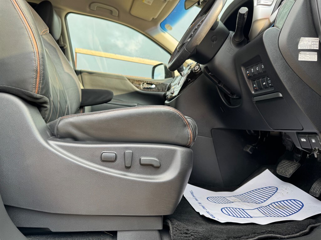 Used Nissan Elgrand 2019 for sale - 77810501: Photo 11