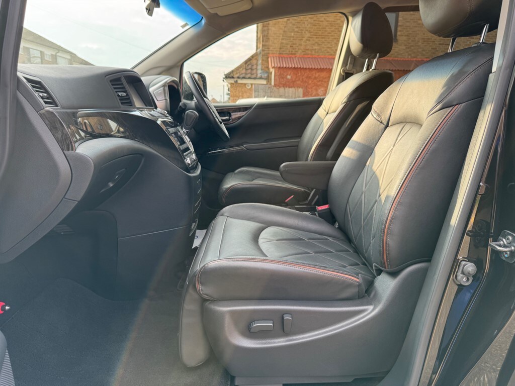 Used Nissan Elgrand 2019 for sale - 77810501: Photo 16